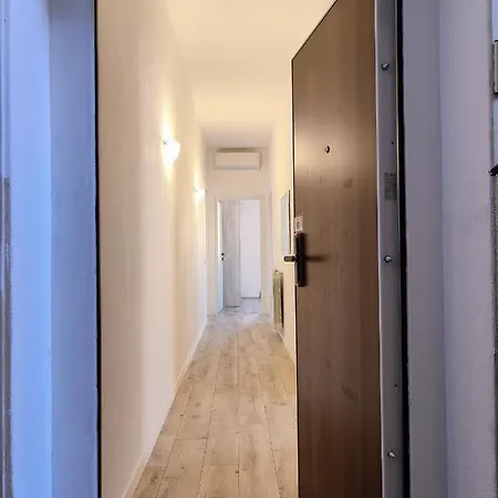Palazzina Trevigiana 2 King Size Near Station And Venice Apartman